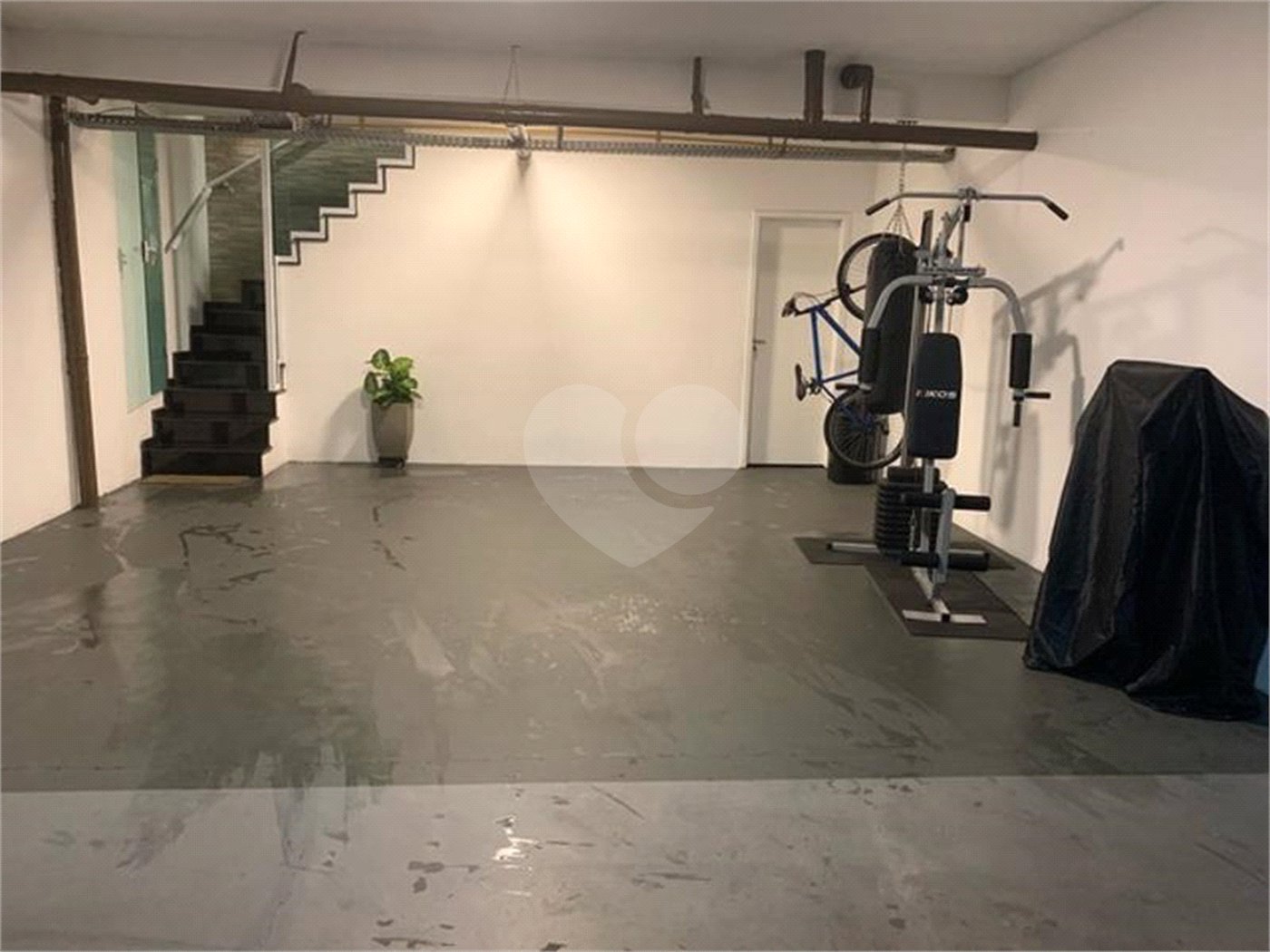 Casa à venda com 3 quartos, sendo 1 suíte, no condomínio Res Means do Campo II, São Paulo - SP