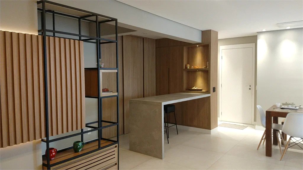 Apartamento à venda com 3 suítes em Jardim Caboré, São Paulo, SP