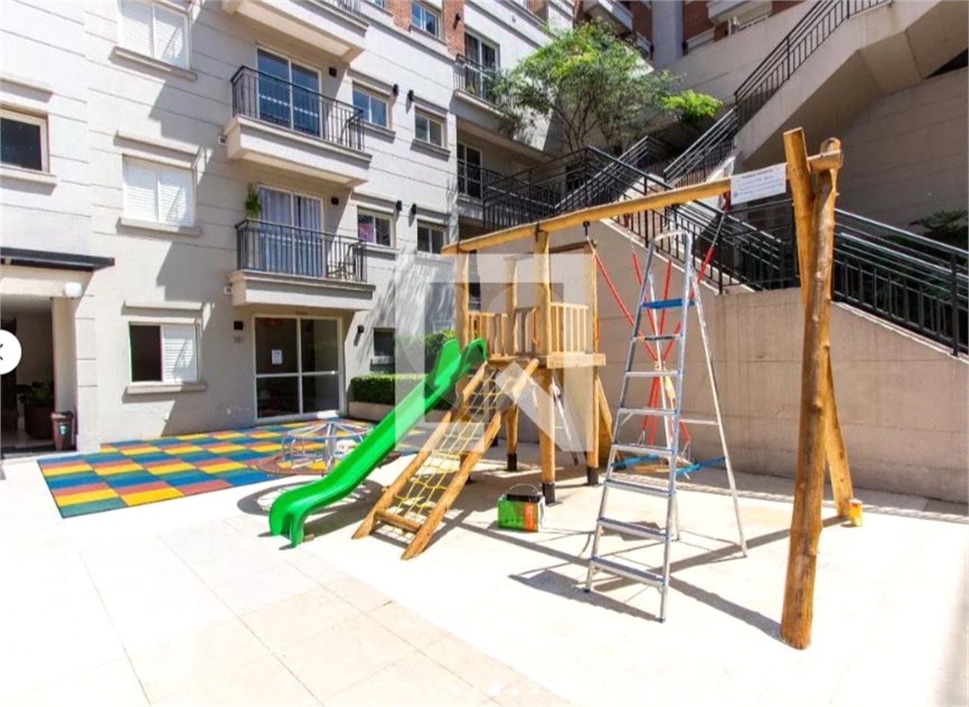 Apartamento à venda ou para alugar com 1 quarto em Granja Viana, Cotia, SP