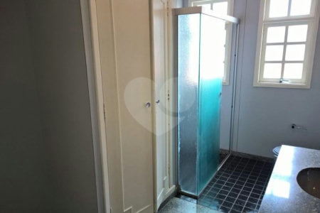 Sobrado à venda com 3 quartos, sendo 1 suíte,  em Planalto Paulista, São Paulo, SP