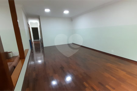 Sobrado para alugar com 5 quartos, sendo 3 suítes, em Jardim do Mar, São Bernardo do Campo, SP
