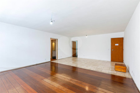 Apartamento à venda ou para alugar com 3 quartos, sendo 1 suíte, em Itaim Bibi, São Paulo, SP