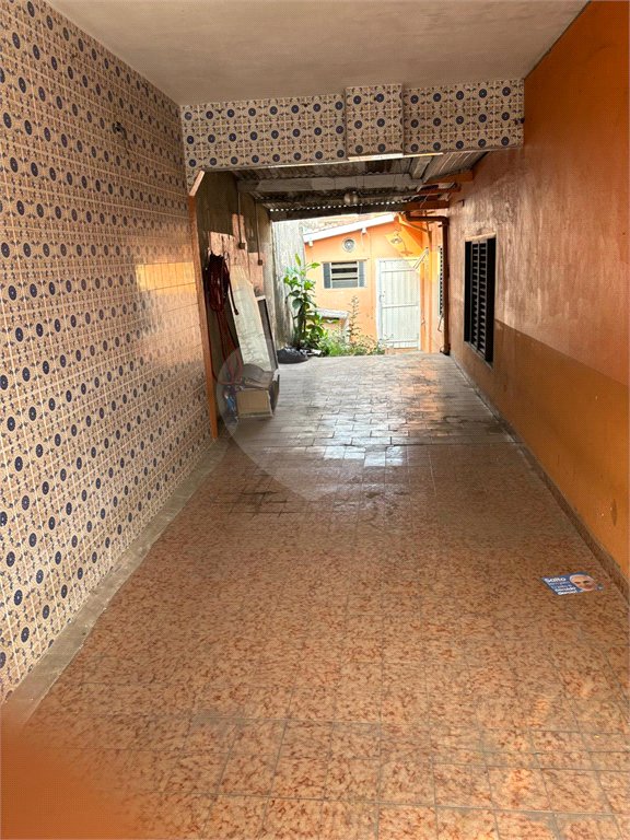 Casa à venda com 2 quartos no Centro, Salto, SP