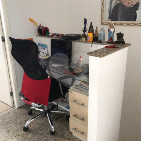 Casa à venda com 3 quartos, sendo 1 suíte, no condomínio Villaggio Portobello, São Paulo - SP