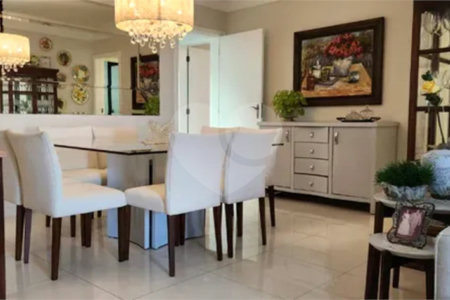 Apartamento à venda com 4 quartos, sendo 2 suítes,  em Vila Ema, São José dos Campos, SP