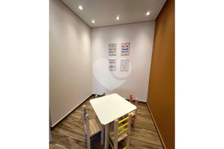 Apartamento à venda com 3 quartos, sendo 1 suíte,  em Chora Menino, São Paulo, SP
