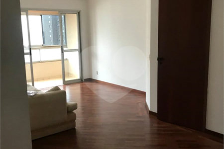 Apartamento à venda com 3 quartos, sendo 1 suíte, em Vila Andrade, São Paulo, SP