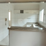 Casa à venda com 3 quartos, sendo 1 suíte,  no condomínio Vila Aracoara, Araraquara - SP