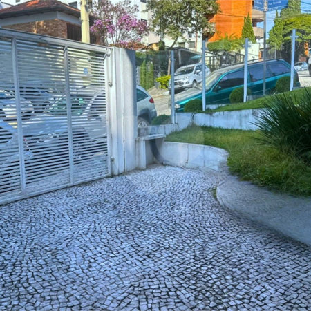 Sobrado à venda com 3 quartos, sendo 1 suíte,  em Água Fria, São Paulo, SP