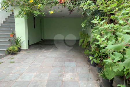 Casa à venda com 3 quartos, sendo 1 suíte,  em Bosque da Saúde, São Paulo, SP