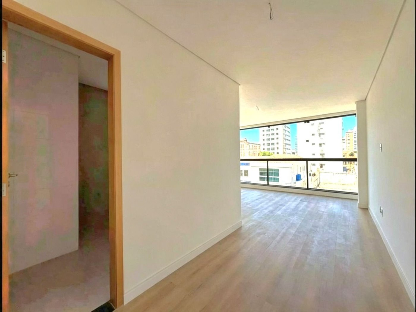 Sobreposta Alta à Venda na Aparecida em Santos | 3 Suítes | Piscina | Salão de Festas | 2 Vagas | 202 m²