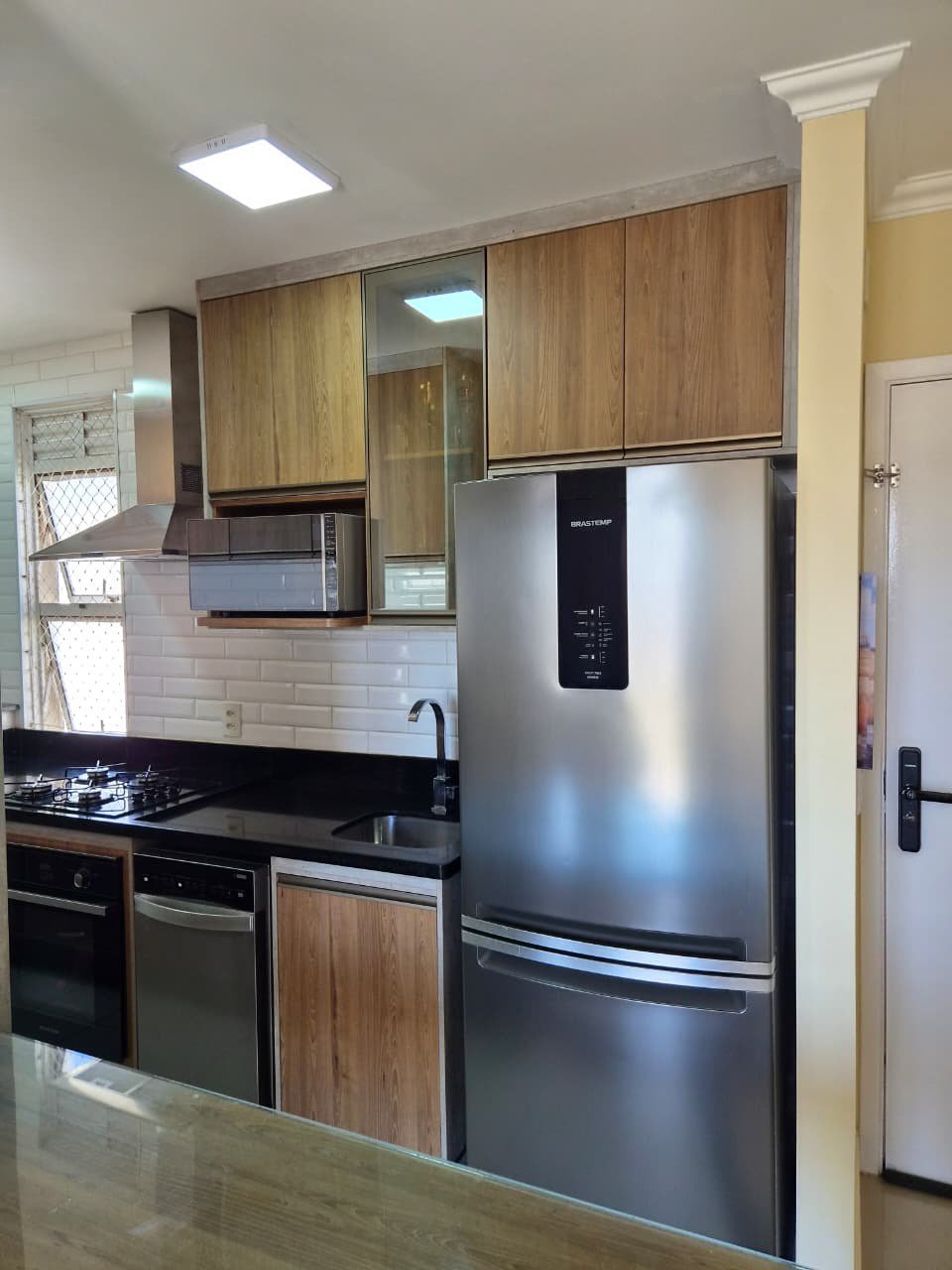 Apartamento à venda com 3 quartos, sendo 1 suíte, em Vila São Francisco, Hortolândia, SP