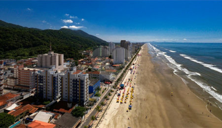 Casa Térrea à venda com 2 quartos em Balneário Itaoca, Mongaguá, SP