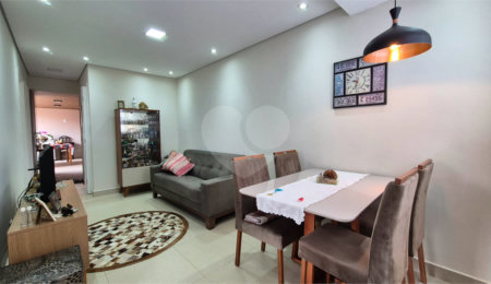 Casa à venda com 2 quartos no condomínio Residencial Estoril, Sorocaba - SP