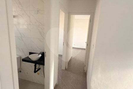 Apartamento à venda com 2 quartos em Parque Vitória, São Paulo, SP