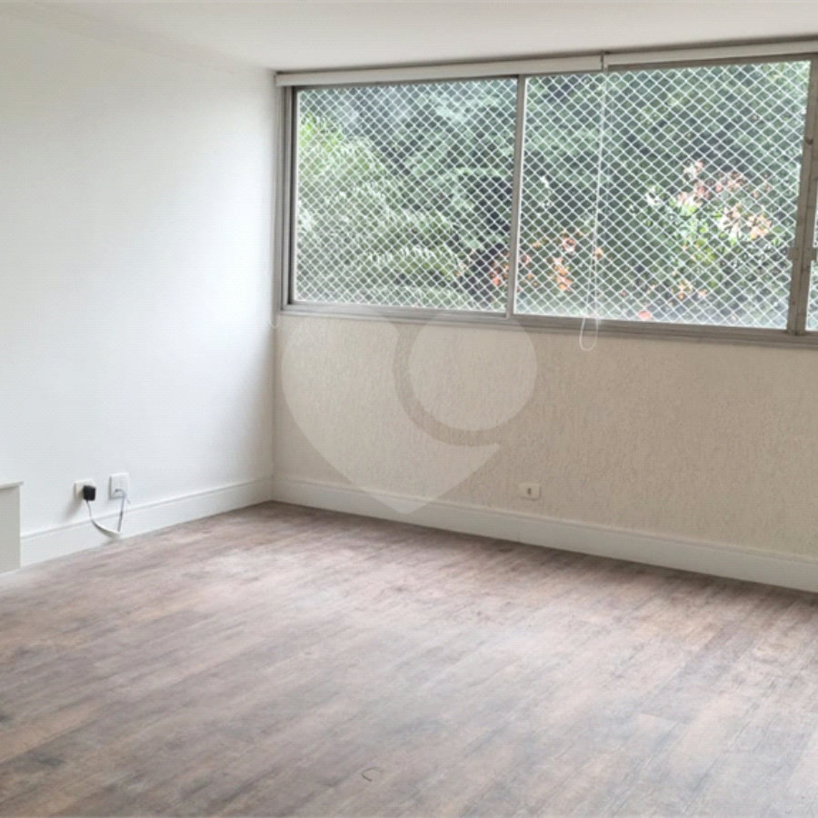 Apartamento à venda com 3 quartos, sendo 1 suíte, em Perdizes, São Paulo, SP
