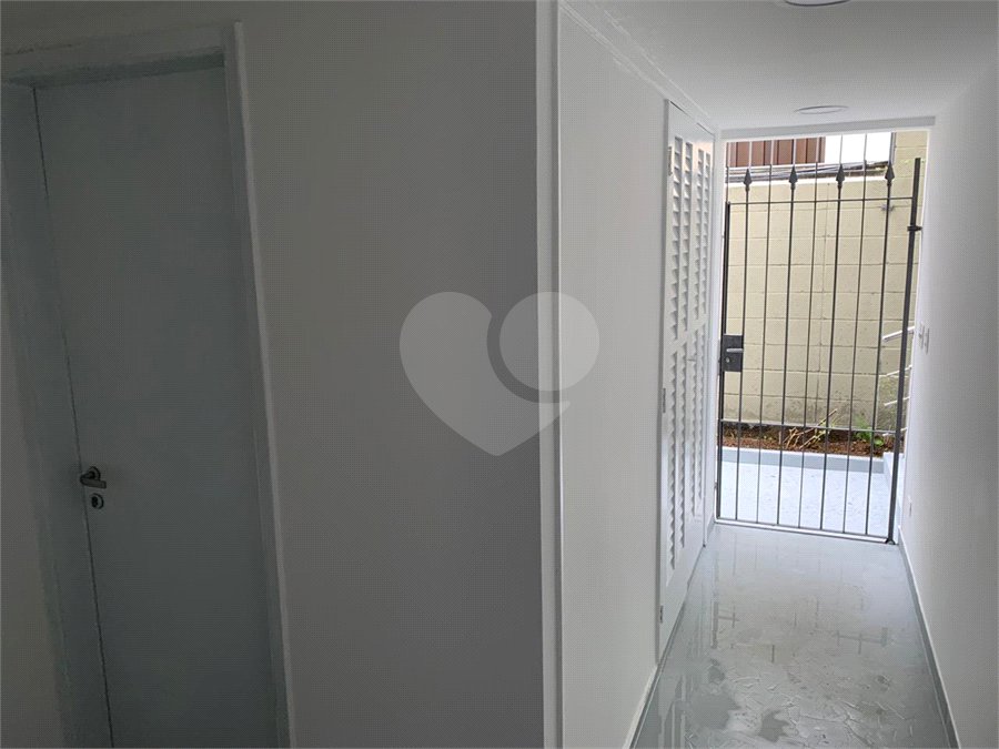 Sobrado à venda ou para alugar com 7 quartos, sendo 3 suítes, em Vila Mariana, São Paulo, SP