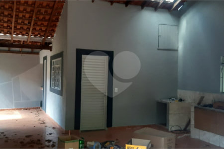 Casa à venda com 4 quartos, sendo 2 suítes, em Cidade Jardim, Araraquara, SP