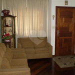 Casa à venda com 3 quartos, sendo 1 suíte, no condomínio Barbará II, São Paulo - SP