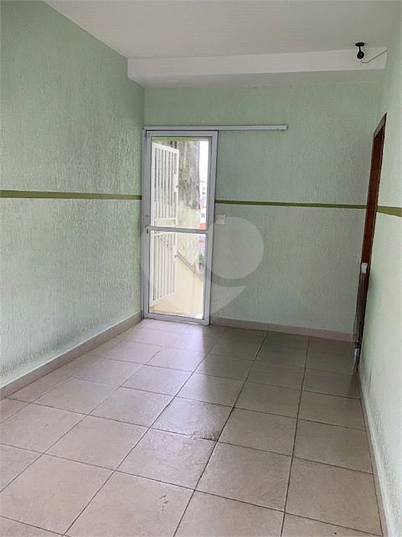 Sobrado à venda com 3 quartos em Vila Paulicéia, São Paulo, SP