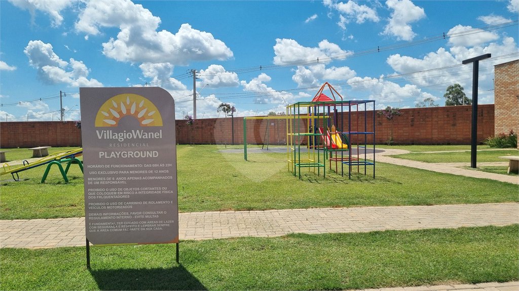 Casa à venda com 3 quartos, sendo 1 suíte,  no condomínio Residencial Villagio Wanel, Sorocaba - SP