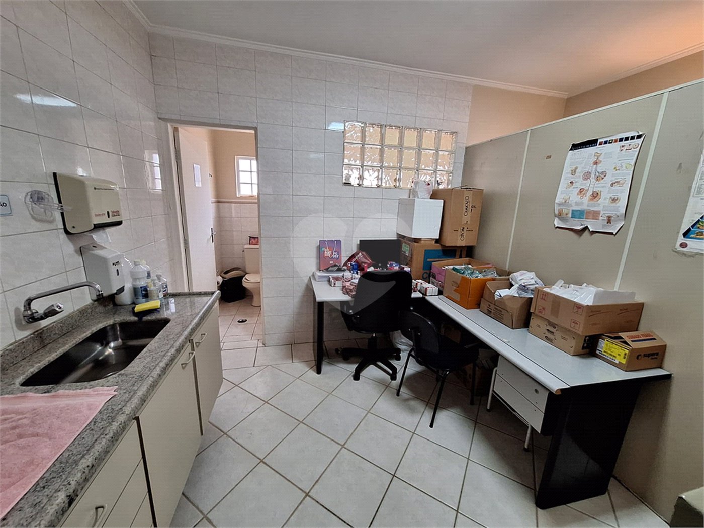 Casa à venda com 3 quartos, sendo 1 suíte, em Jardim Vergueiro, Sorocaba, SP