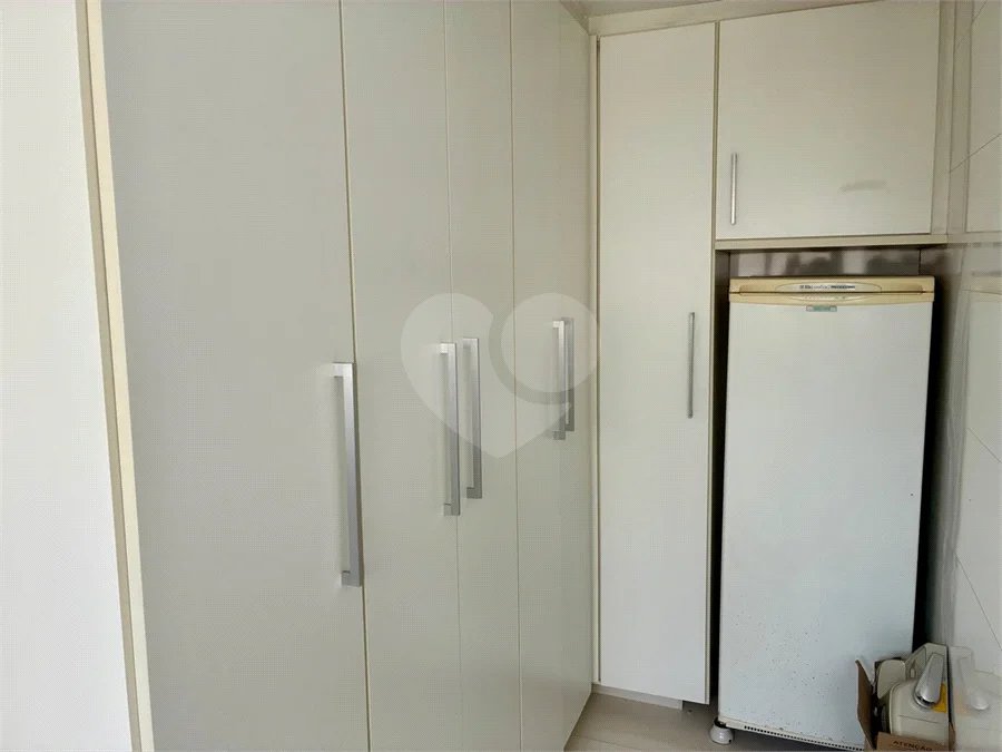 Apartamento de 130m2 à venda com 3 dormitórios e 2 vagas no Campo Belo