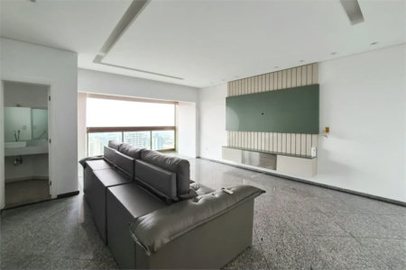 Cobertura sofisticada no Jardim do Mar, em São Bernardo do Campo, com 4 dormitórios, closet, hidromassagem, varanda, 5 vagas de garagem e lazer completo. Ideal para quem busca conforto e exclusividade.