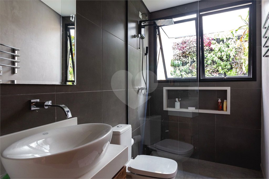 Casa Térrea à venda com 3 quartos, sendo 2 suítes,  em Vila Ipojuca, São Paulo, SP