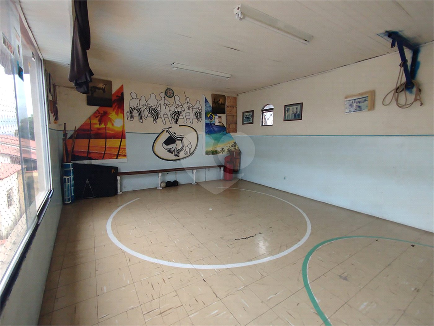 Casa à venda com 3 quartos, sendo 1 suíte, em Jardim Leocádia, Sorocaba, SP