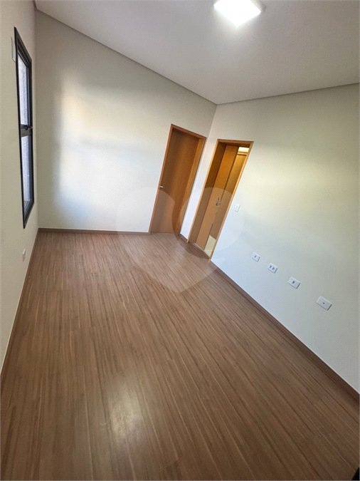 Casa Térrea à venda com 4 suítes em Jardim dos Pinheiros, Atibaia, SP
