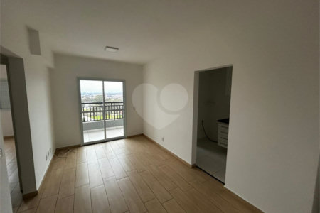Apartamento à venda com 2 quartos, sendo 1 suíte,  em Vila Aparecida, Itapetininga, SP