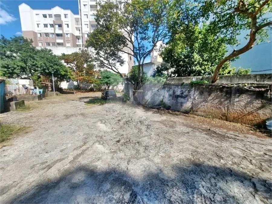 Terreno à venda em Vila Nivi, São Paulo, SP