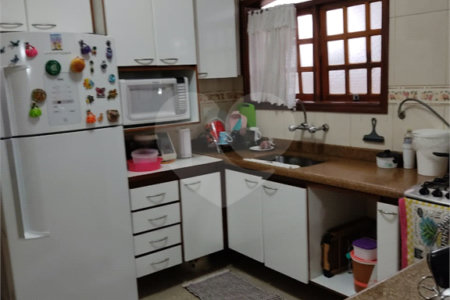 Sobrado à venda com 3 quartos, sendo 1 suíte, em Jardim Franca, São Paulo, SP