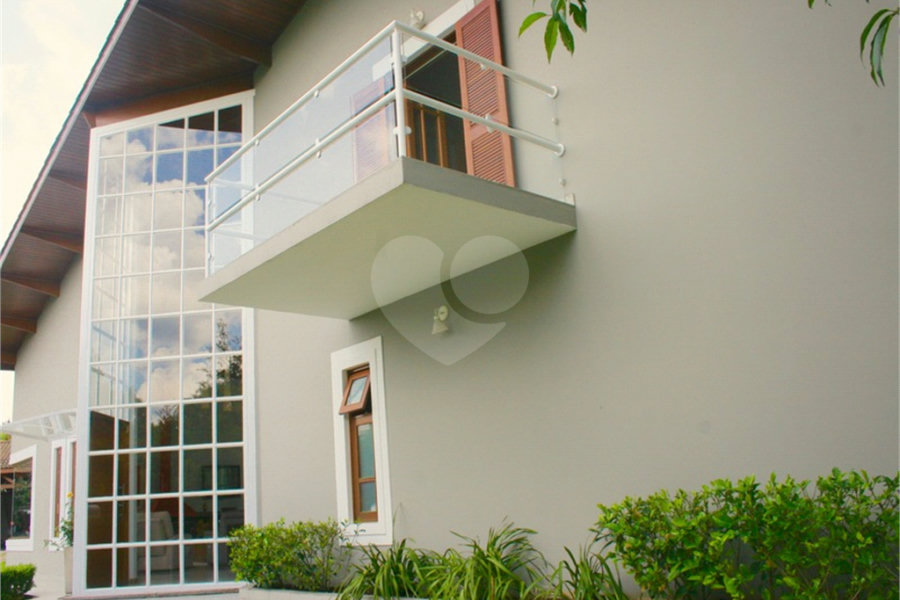 Casa à venda com 5 suítes no condomínio Suíça da Cantareira, Mairiporã - SP