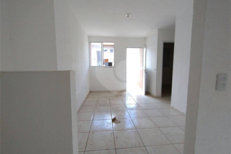 Apartamento à venda com 2 quartos em Residencial Cristal, Votorantim, SP