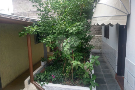 Casa Térrea à venda com 4 quartos em Jundiapeba, Mogi das Cruzes, SP