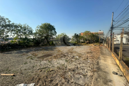 Terreno à venda em Vila Itapoan, Guarulhos, SP