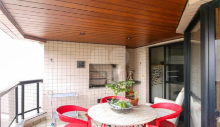 Apartamento à venda com 3 suítes em Jardim Vitória Régia, São Paulo, SP
