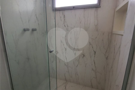 Apartamento à venda com 3 quartos, sendo 1 suíte, em Vila Uberabinha, São Paulo, SP