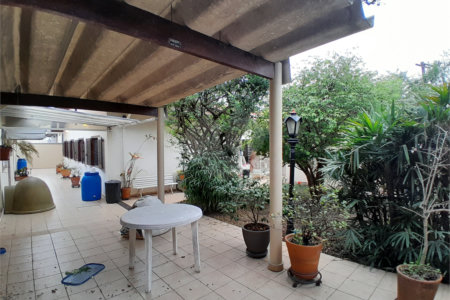 Casa Térrea à venda com 4 quartos, sendo 1 suíte, em Parque Continental, São Paulo, SP
