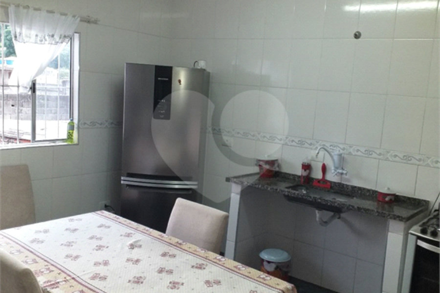 Sobrado à venda com 2 quartos em Tremembé, São Paulo, SP