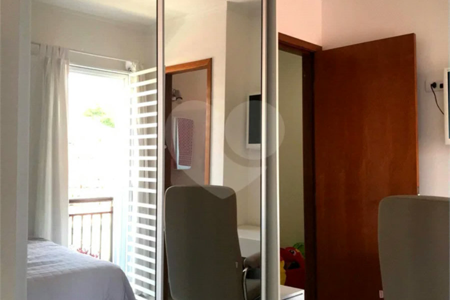 Casa à venda com 2 suítes no condomínio Residencial Casa Forte, São Paulo - SP