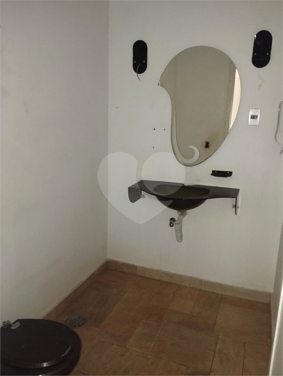 Casa à venda com 5 quartos, sendo 3 suítes, em Vila Sedenho, Araraquara, SP