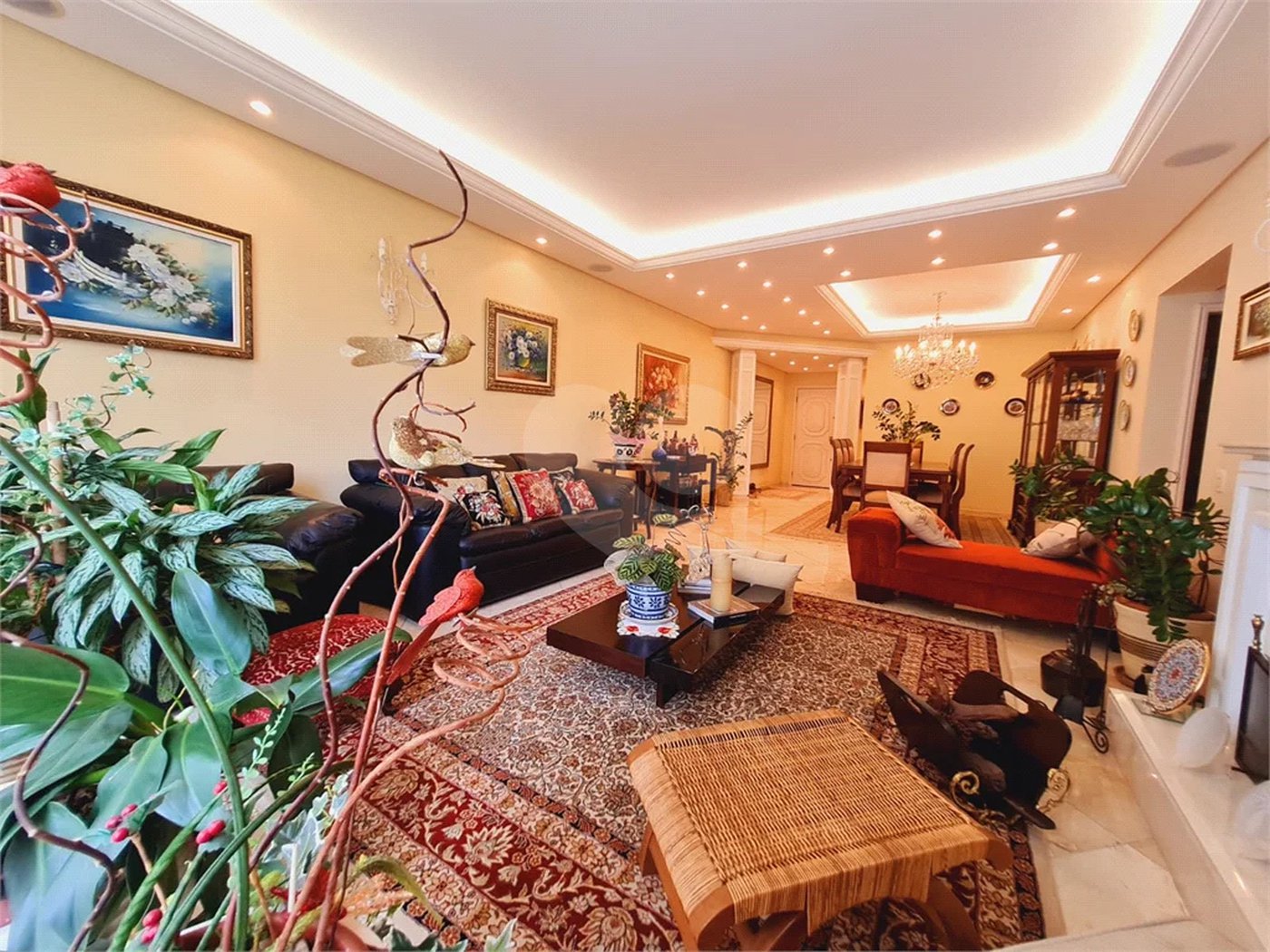 Apartamento à venda com 3 quartos, sendo 1 suíte, em Higienópolis, São Paulo, SP