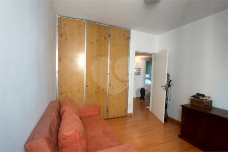Apartamento à venda com 3 quartos, sendo 1 suíte, em Perdizes, São Paulo, SP