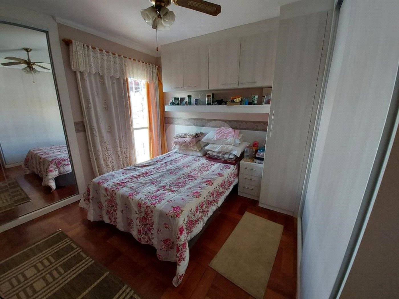 Sobrado à venda com 3 quartos, sendo 1 suíte,  em Vila Mazzei, São Paulo, SP