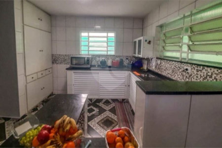 Sobrado à venda com 5 quartos, sendo 1 suíte, em Jardim Sabará, São Paulo, SP