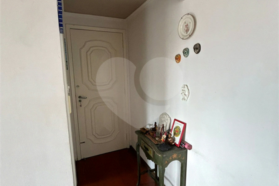 Apartamento à venda com 2 quartos em Lapa, São Paulo, SP
