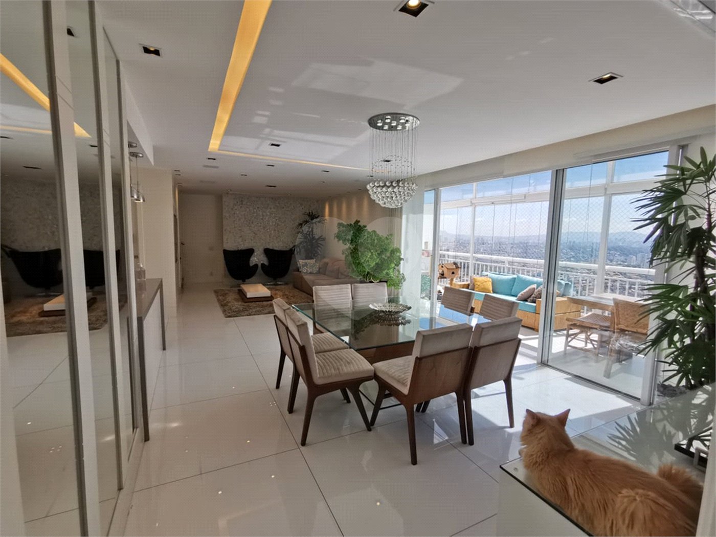 Apartamento à venda com 3 suítes em Jardim Monte Kemel, São Paulo, SP